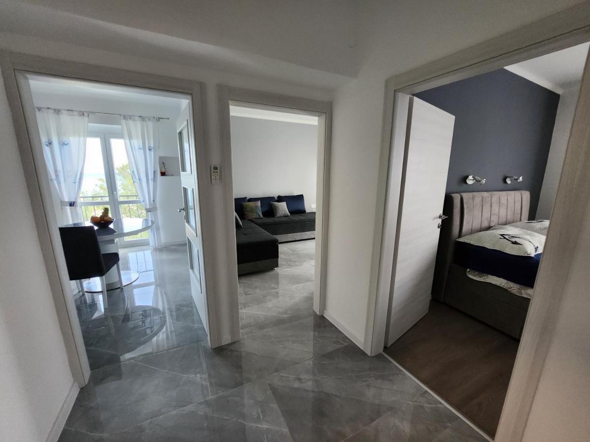 Airport Split Apartman Kaštel Štafilić Kültér fotó
